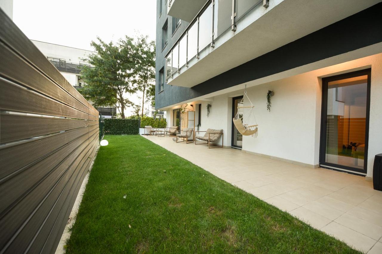 Vacation Feel - 2Br Apartment With Terrace & Private Parking In Baneasa Bucureşti Exterior foto