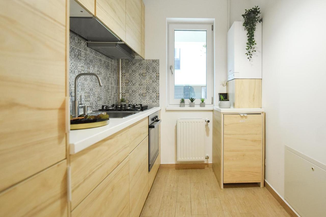 Vacation Feel - 2Br Apartment With Terrace & Private Parking In Baneasa Bucureşti Exterior foto