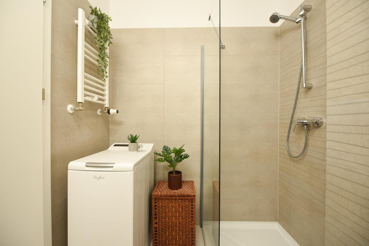 Vacation Feel - 2Br Apartment With Terrace & Private Parking In Baneasa Bucureşti Exterior foto